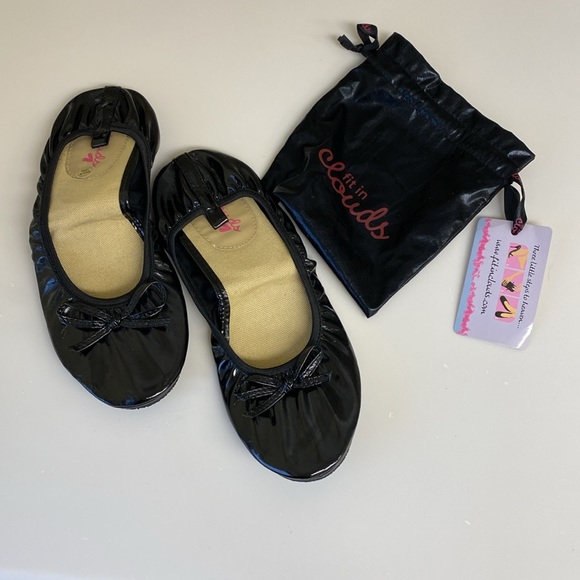 Fit In Clouds All Purpose Foldable Black Patent Flats w Matching Tote NWT - Picture 3 of 8